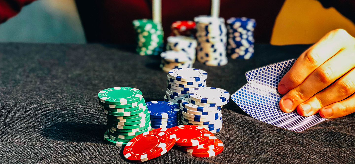 How to Play Poker guide can take you through the basics, including rules, strategy, and tips